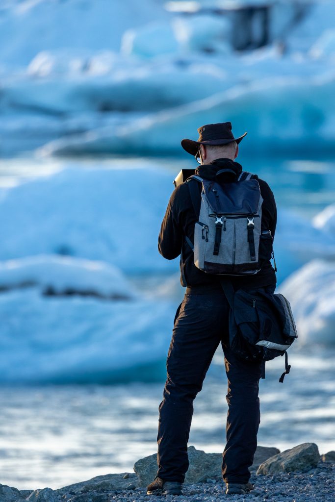 Daniel Raboldt filming a shot at a glacier in Iceland for Nocturnus Film